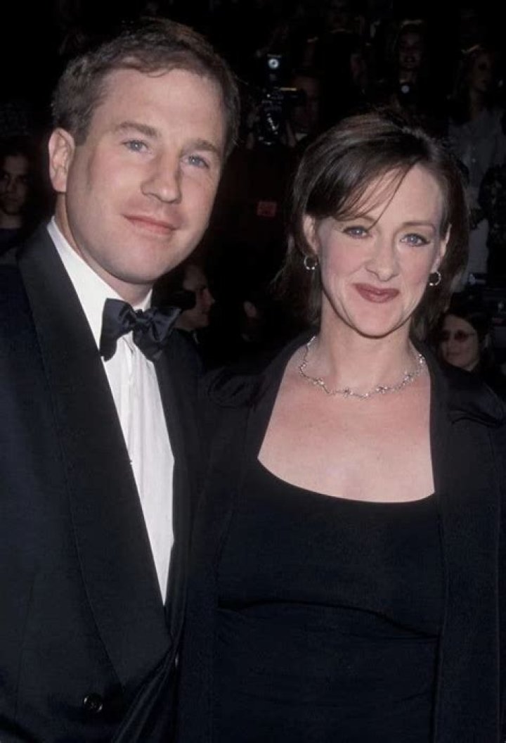 
Who Is Ann Cusack Husband? 